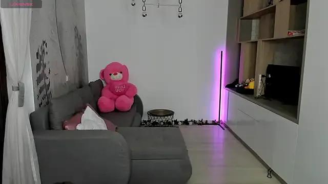 NatashaVoss on StripChat 