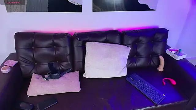 StripChat Nia_Blum is Freechat Nia_Blum — Freechat on StripChat