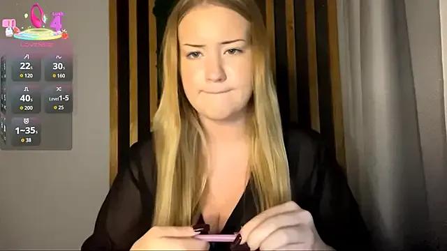 StripChat PandaFluff is Private PandaFluff — Suck dildo