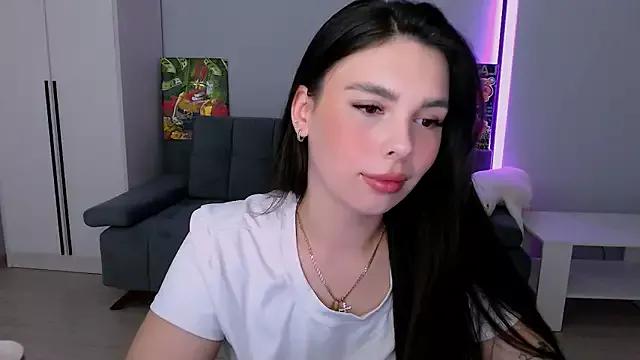 queenofthesense_ on StripChat 