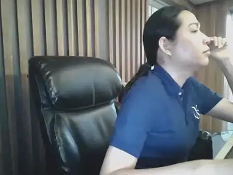 sara_kimoo on StripChat 