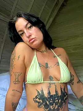 savana_heart on StripChat 