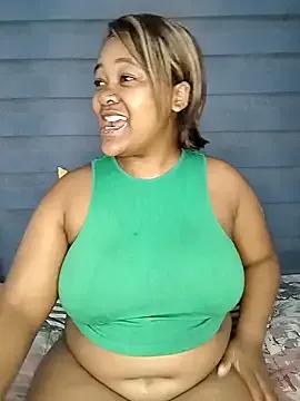 SweetJuicyPussy97 on StripChat 