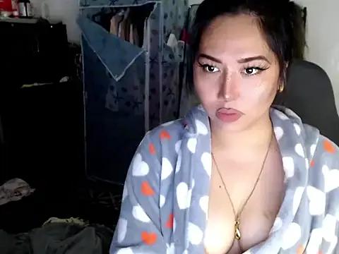 urqueendominant on StripChat 