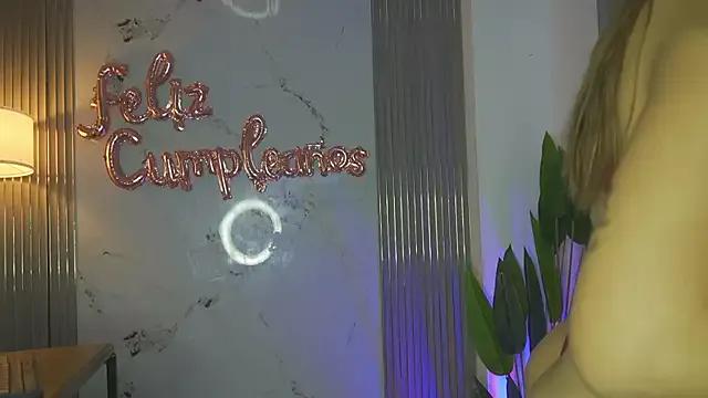 StripChat Vanesa_novvoa is Freechat Vanesa_novvoa — 2 finger in asshole